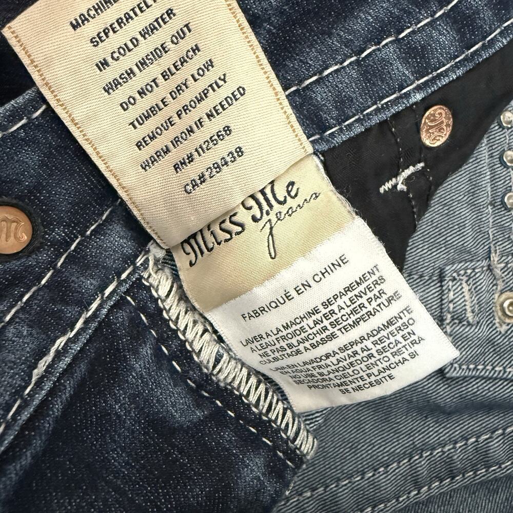 Miss Me Women's Dark Wash Low Rise Size 25 Straight Cut Flap Pocket Jeans Bling - Picture 12 of 13